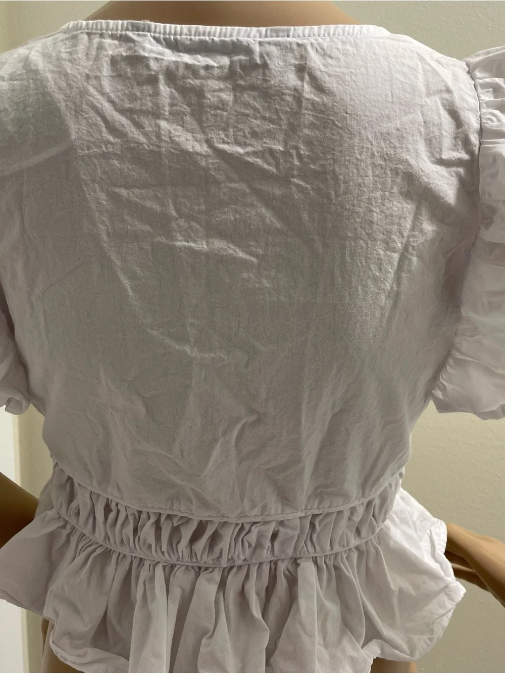 Zara White V-Neck Tie-Front Ruffle Sleeve Top